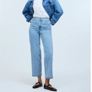 The Petite Emmett Wide-Leg Crop Jean: Welt Pocket Edition